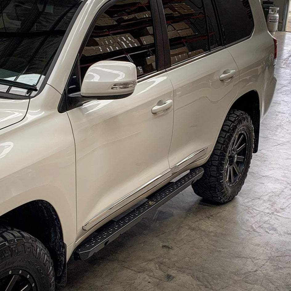 OFFROAD ANIMAL - Side Steps - To sut Toyota Landcruiser 200 Series