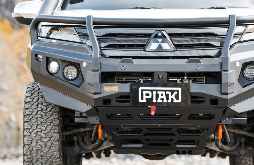PIAK - Bullbar - To suit Mitsubishi Triton 2019+ - 3 Loop Premium Elite Bar